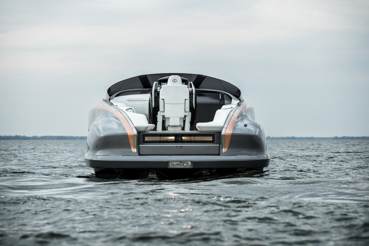 Du thuyen sieu sang Lexus Twin V8 Sport Yacht lo dien-Hinh-10